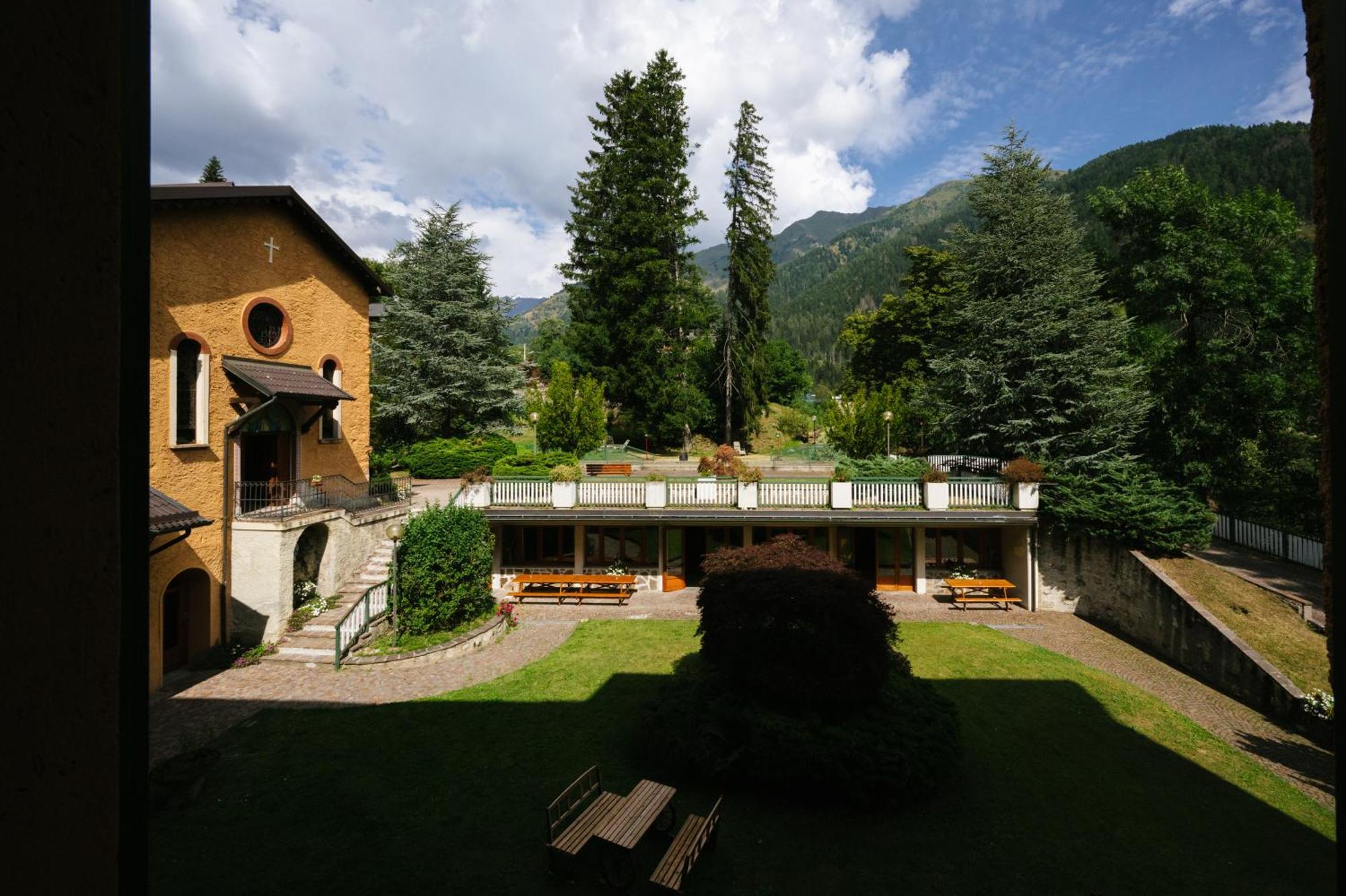 Villa Luzzago Ponte Di Legno Buitenkant foto