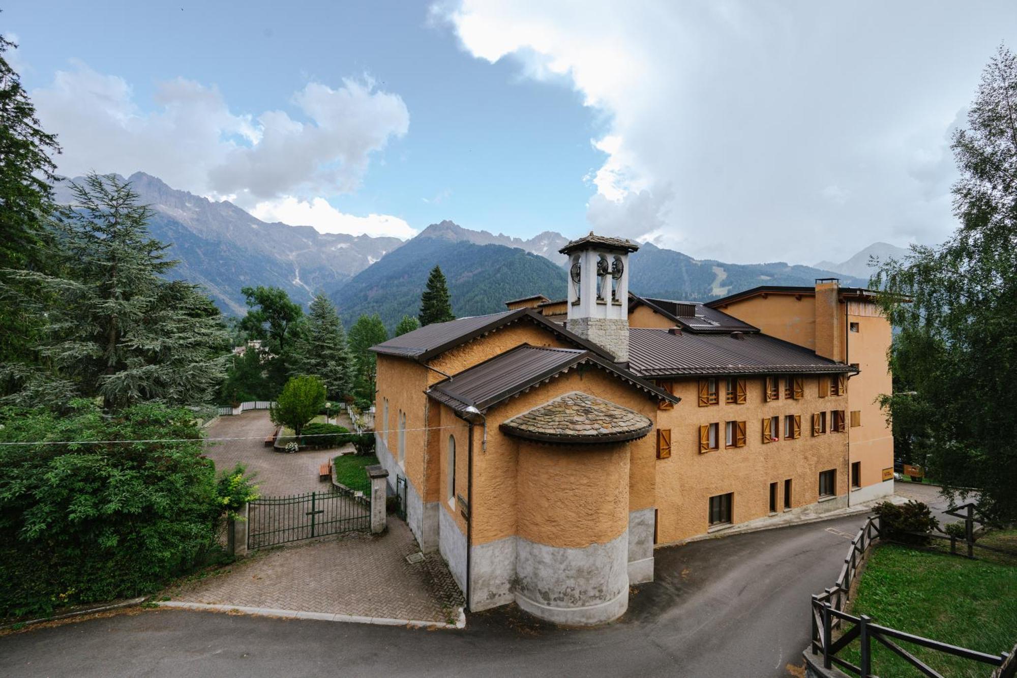 Villa Luzzago Ponte Di Legno Buitenkant foto